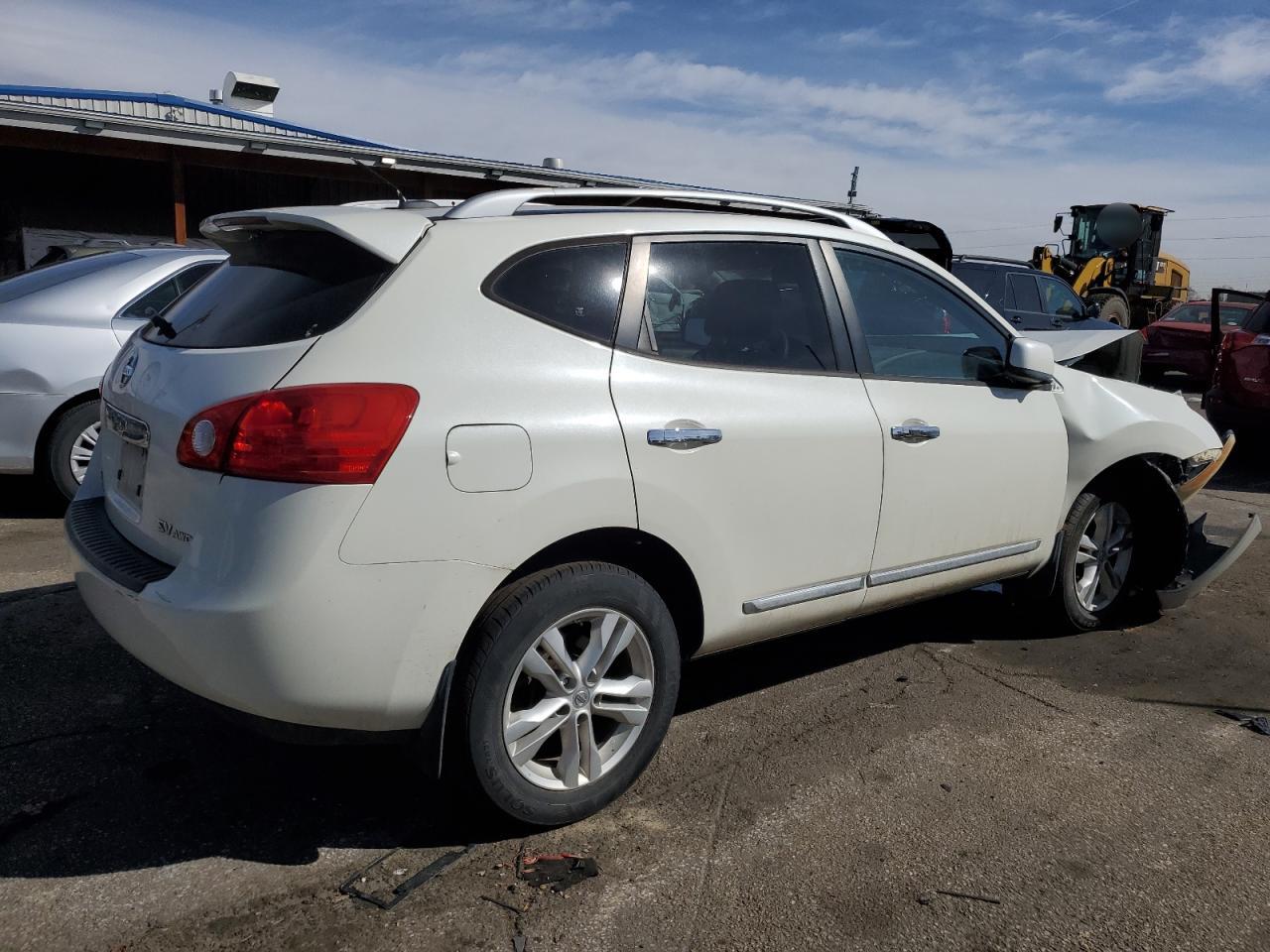 2012 Nissan Rogue - Image 3