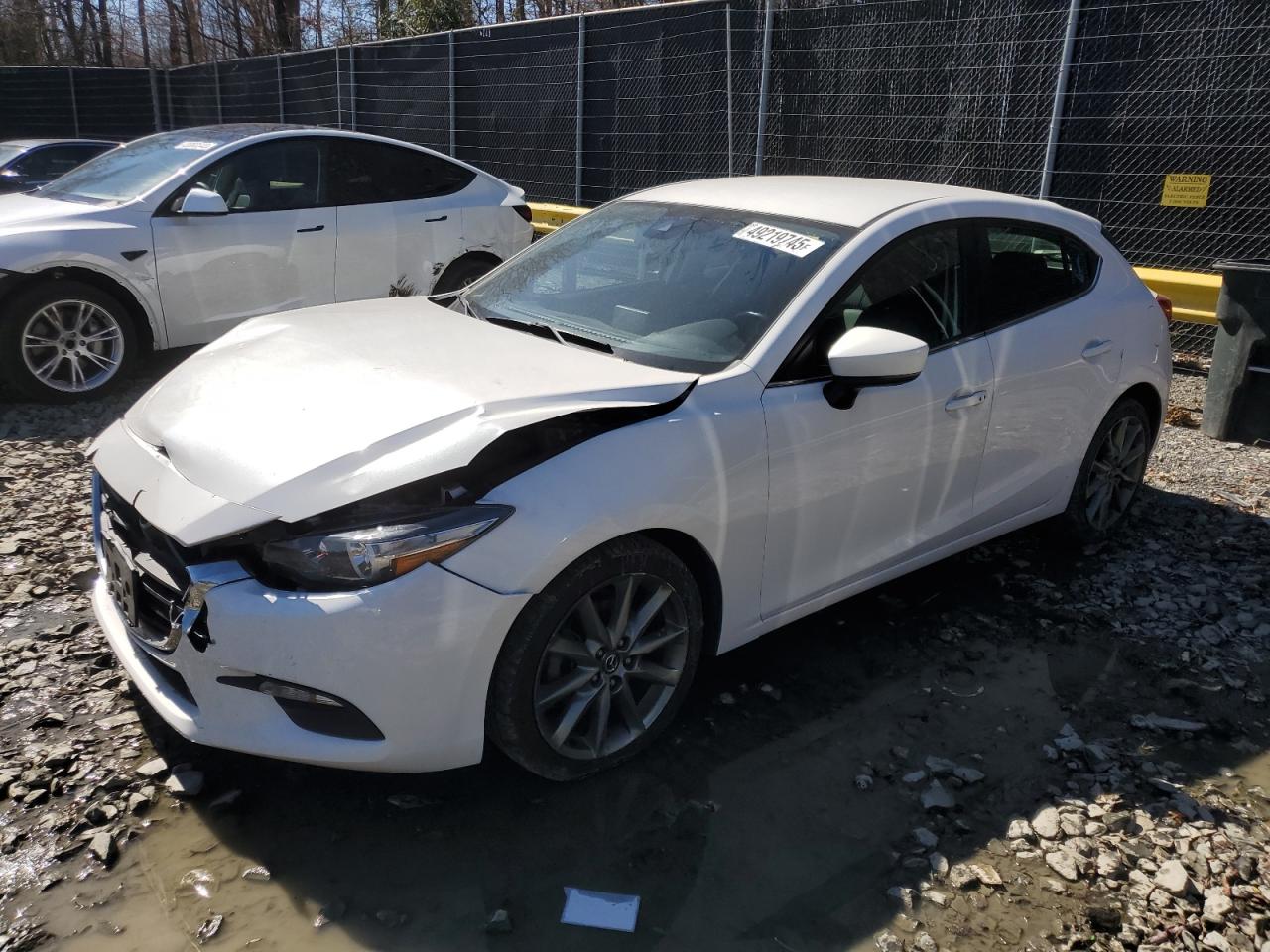 Waldorf, MD에서 판매 중인 2018 Mazda 3 Touring - Front End