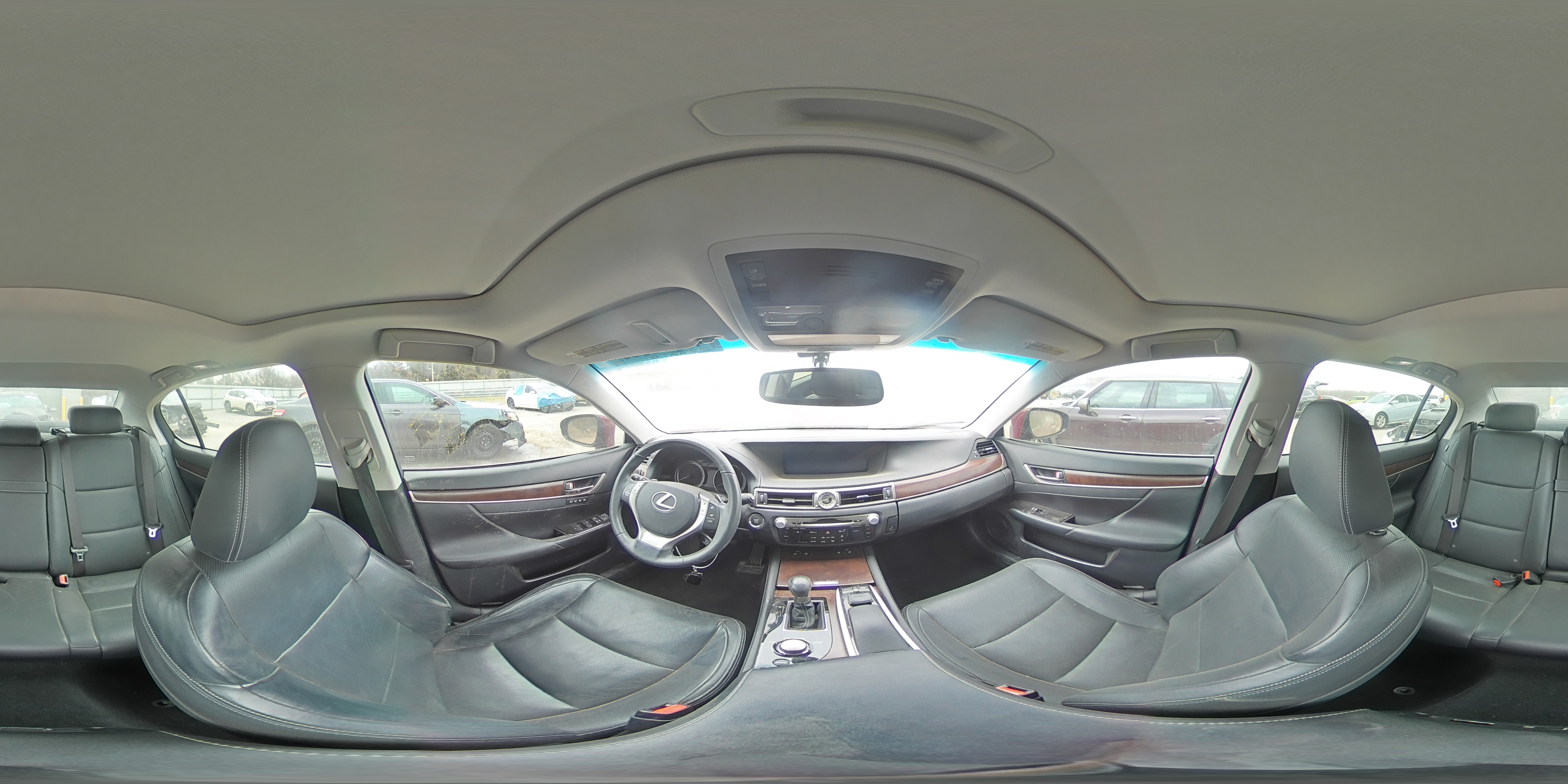 2015 Lexus GS - Image 14