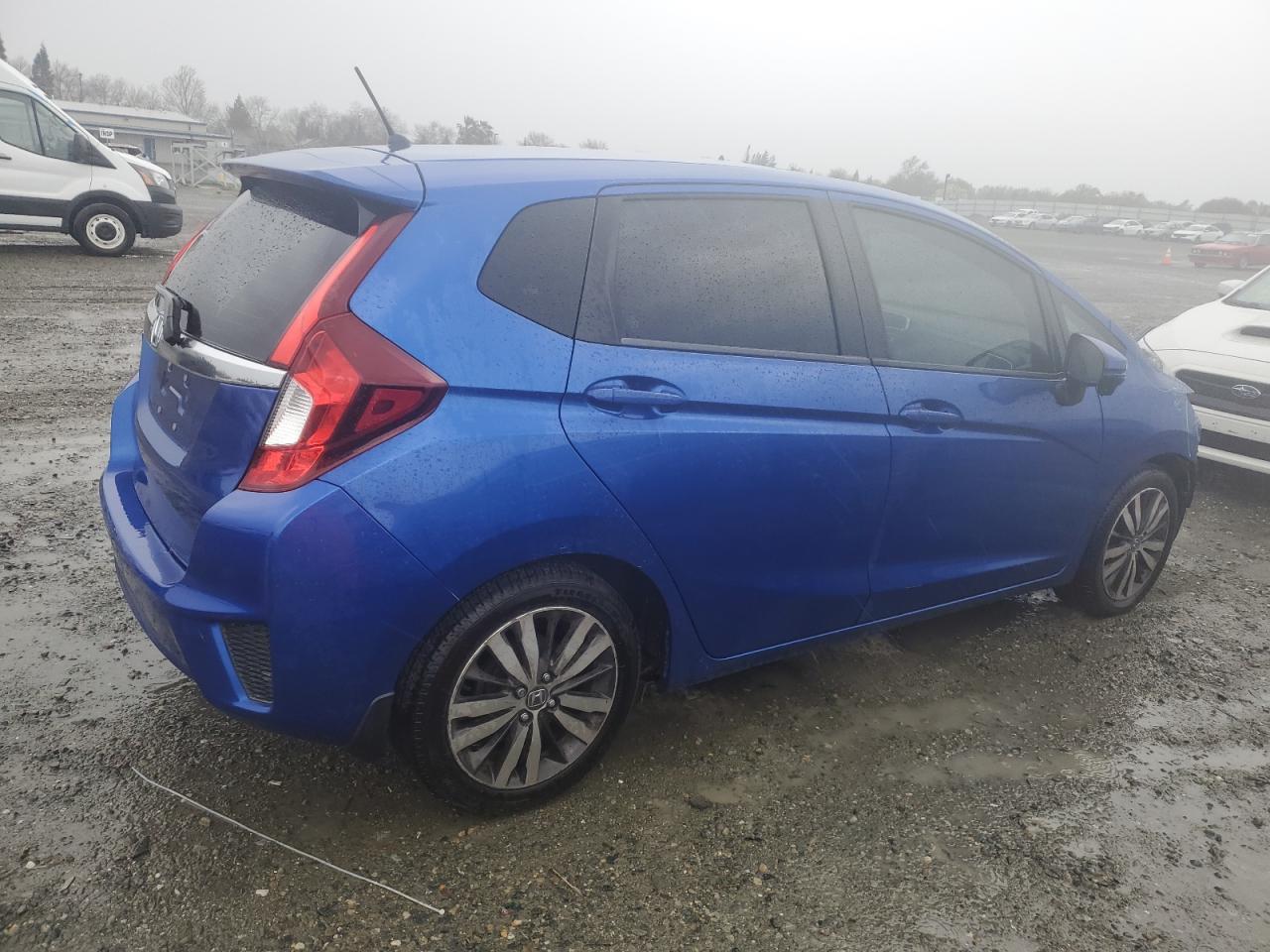 2015 Honda Fit - Image 3