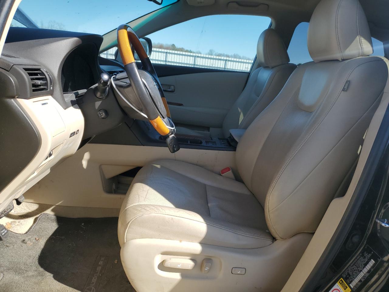 2012 Lexus RX - Image 7