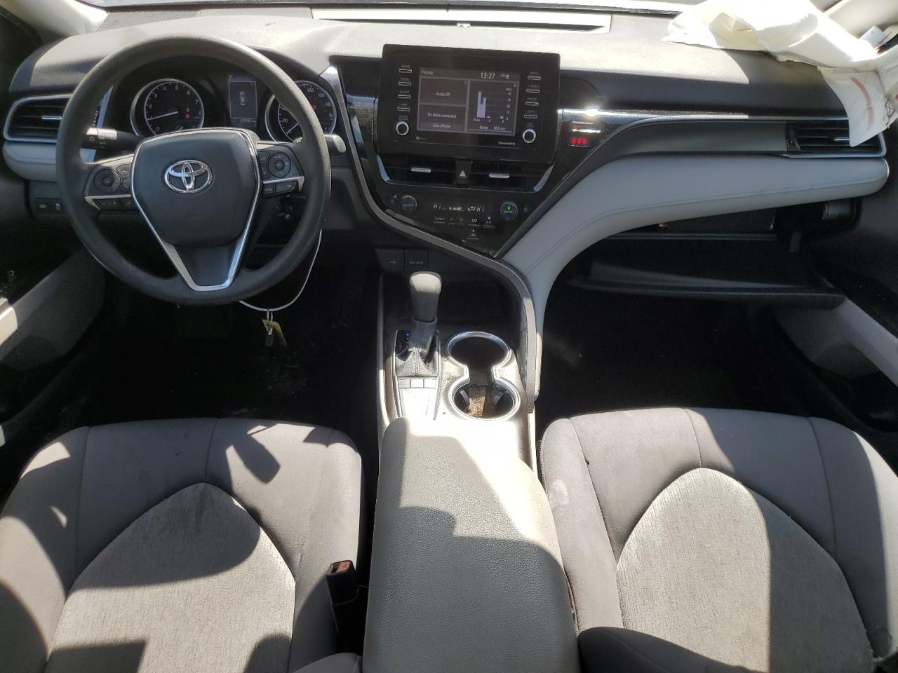 2022 Toyota Camry - Image 8