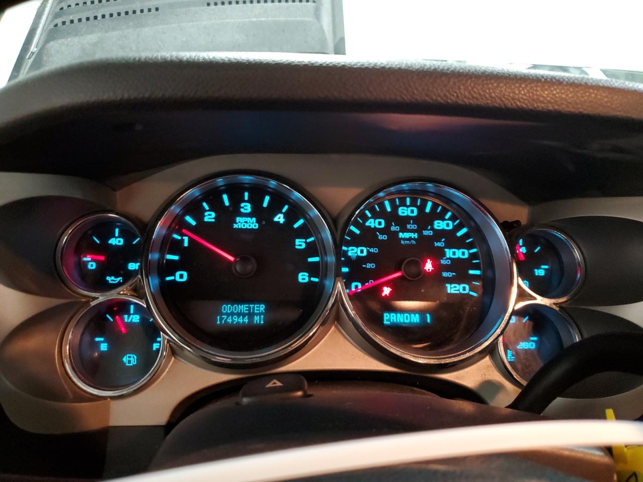 2008 Chevrolet Silverado - Image 9