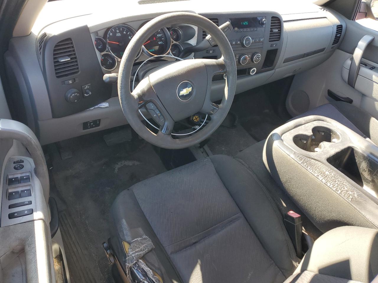 2011 Chevrolet Silverado - Image 8