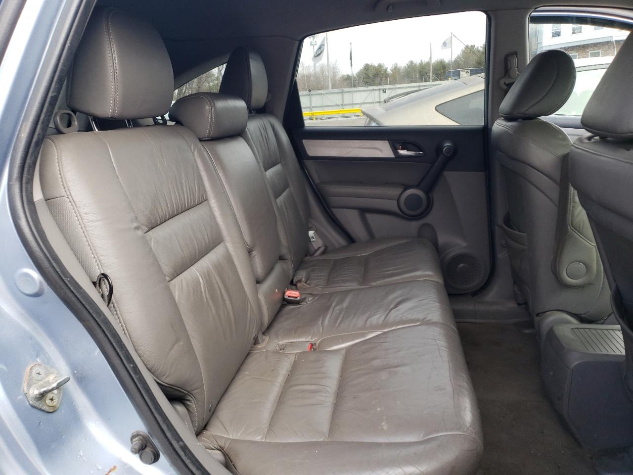 2010 Honda CR-V - Image 11