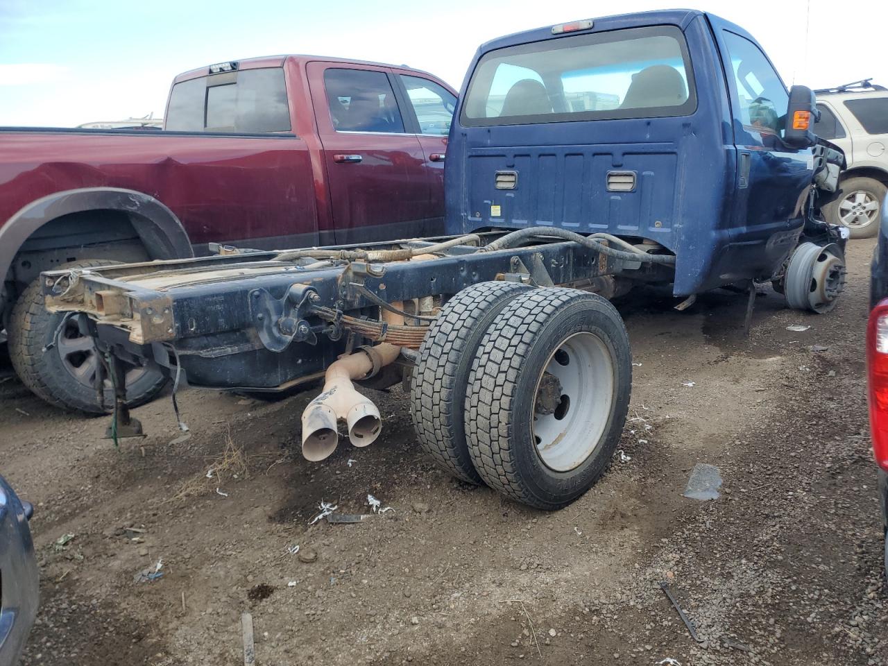 2009 Ford F550 - Image 3