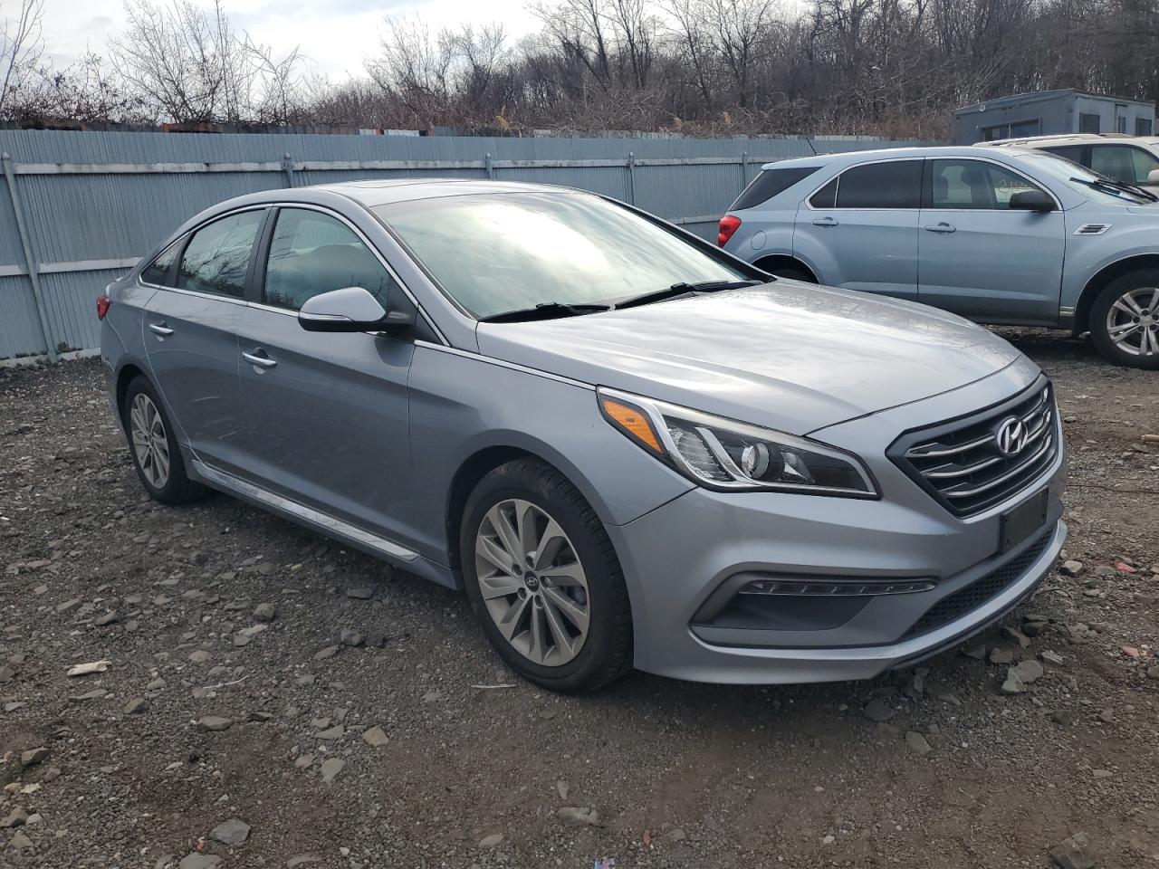 2017 Hyundai Sonata - Image 4