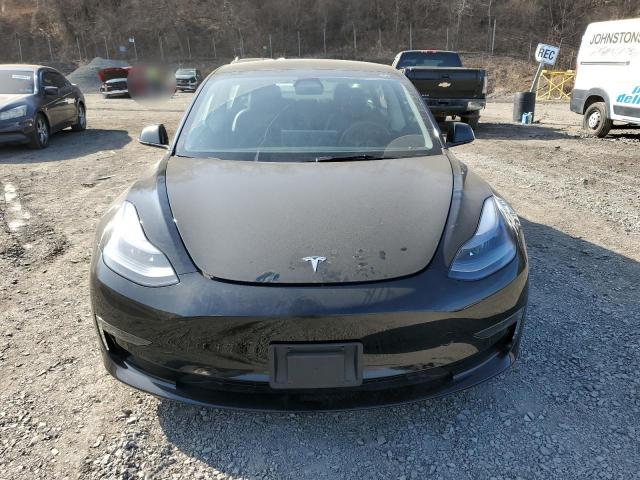  TESLA MODEL 3 2023 Черный