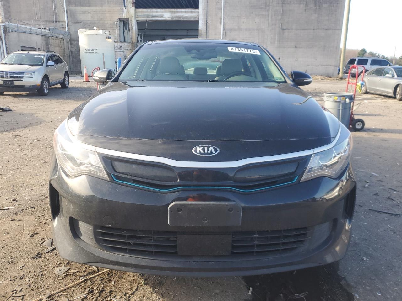 2017 Kia Optima - Image 5