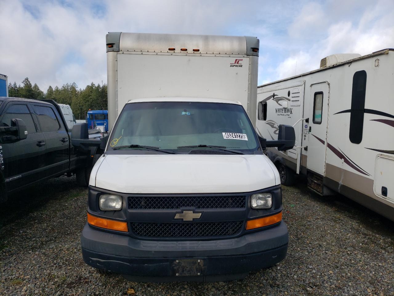2016 Chevrolet Express G3500 Box Truck VIN: 1GB3GTCG7G1194117 Lot: 45241275