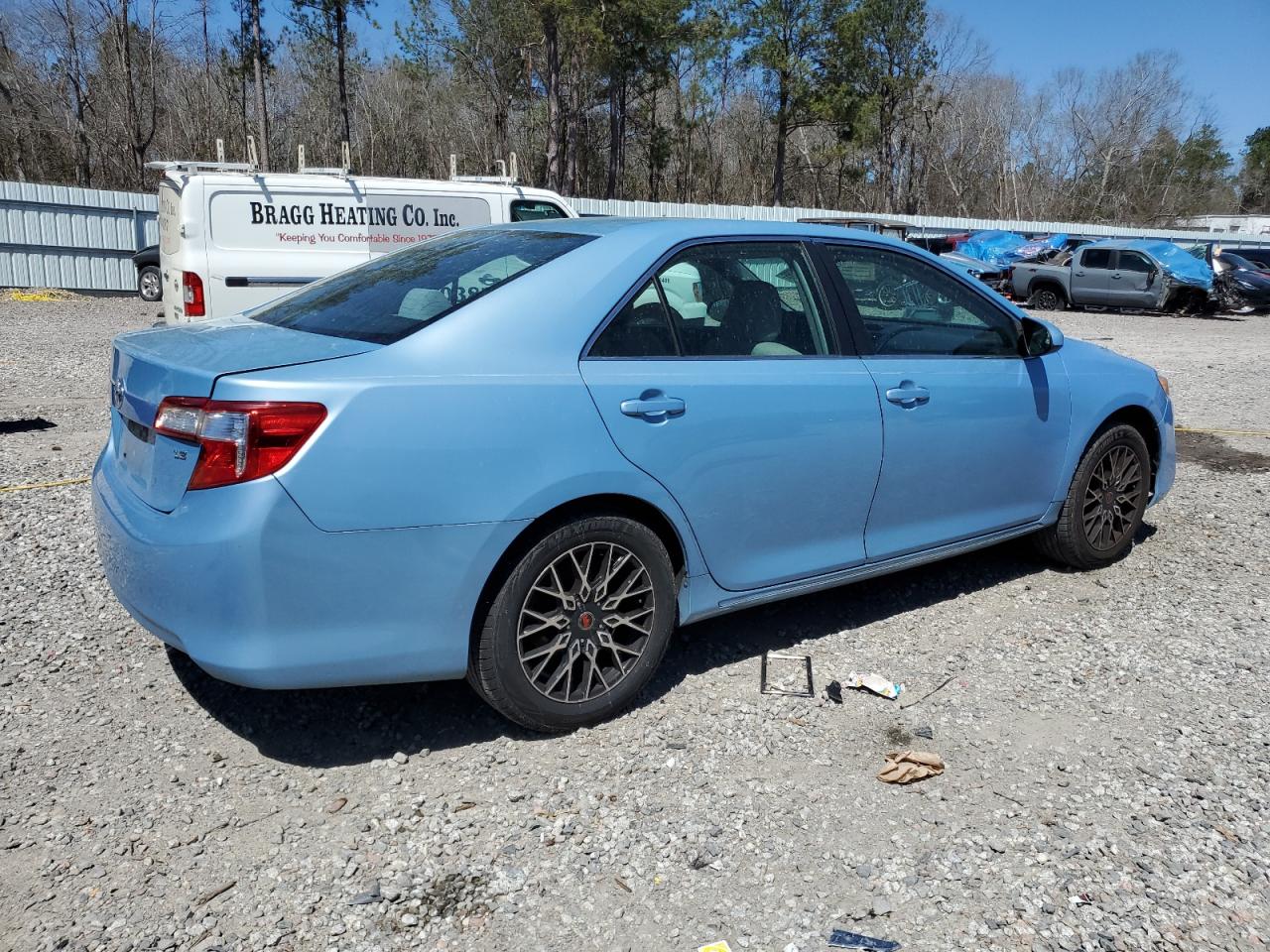 2012 Toyota Camry - Image 3