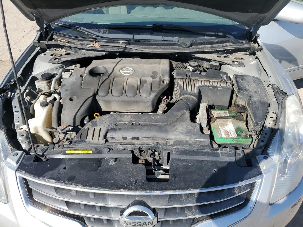 2012 Nissan Altima - Image 13