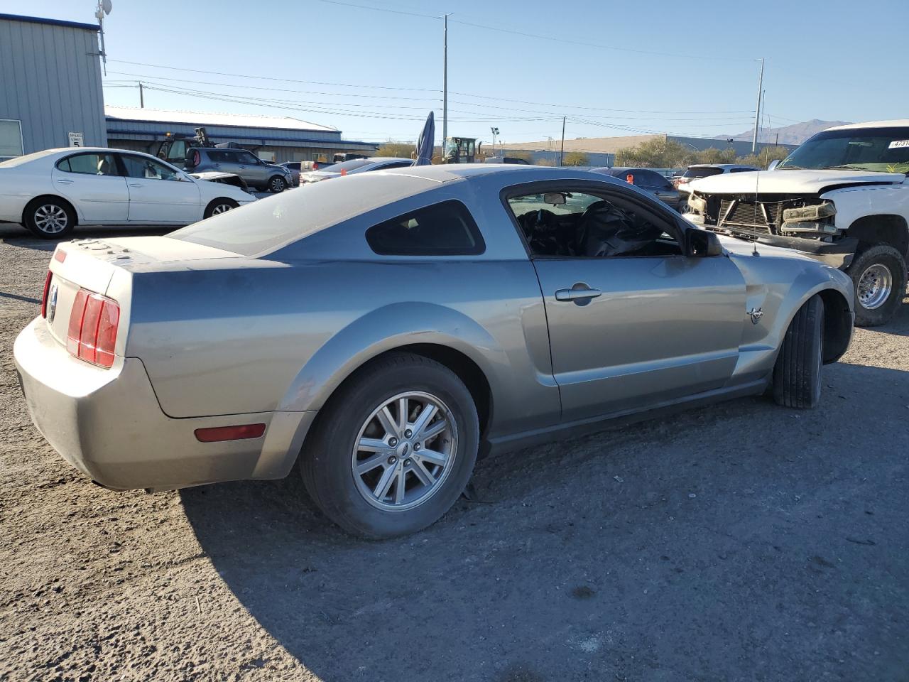 2009 Ford Mustang - Image 3