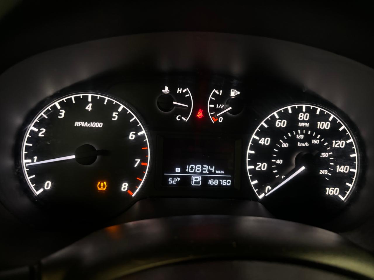 VIN: 3N1AB7AP2HY304230 2017 NISSAN SENTRA