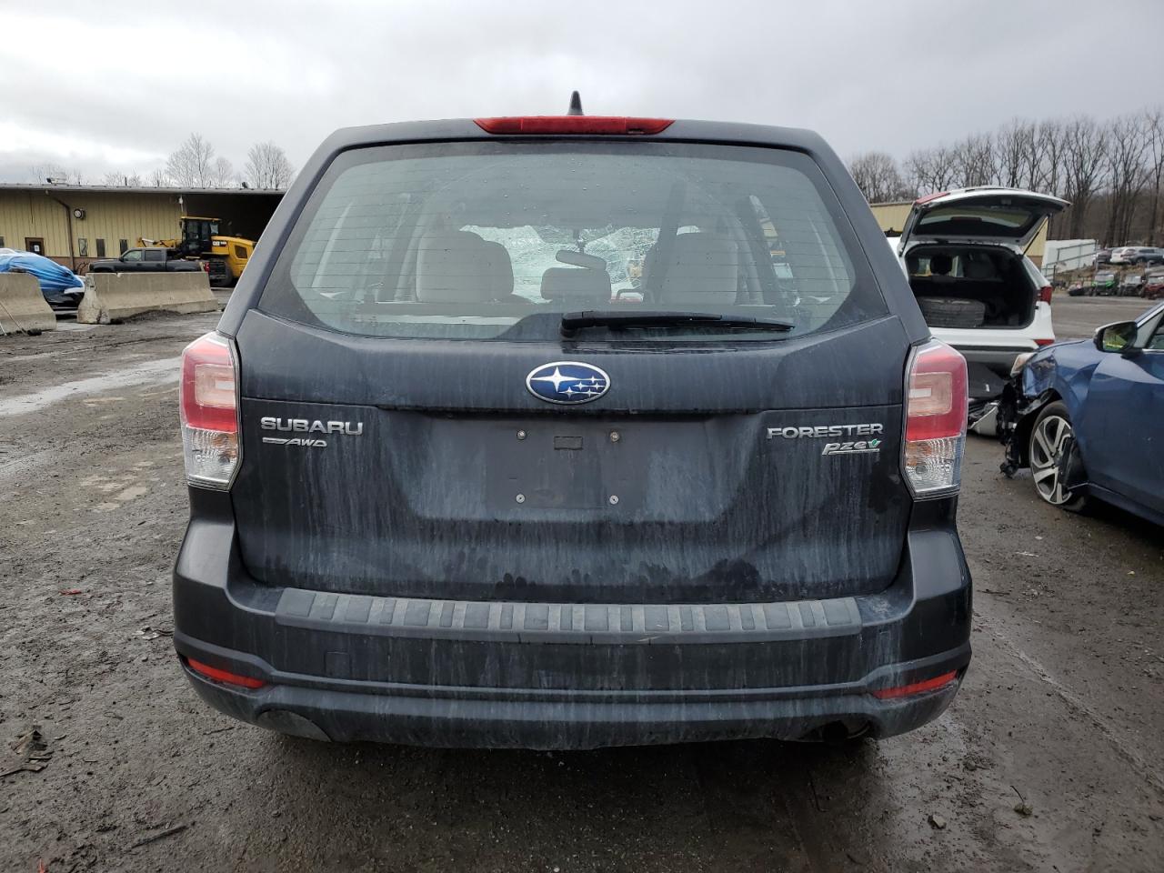 2017 Subaru Forester - Image 6