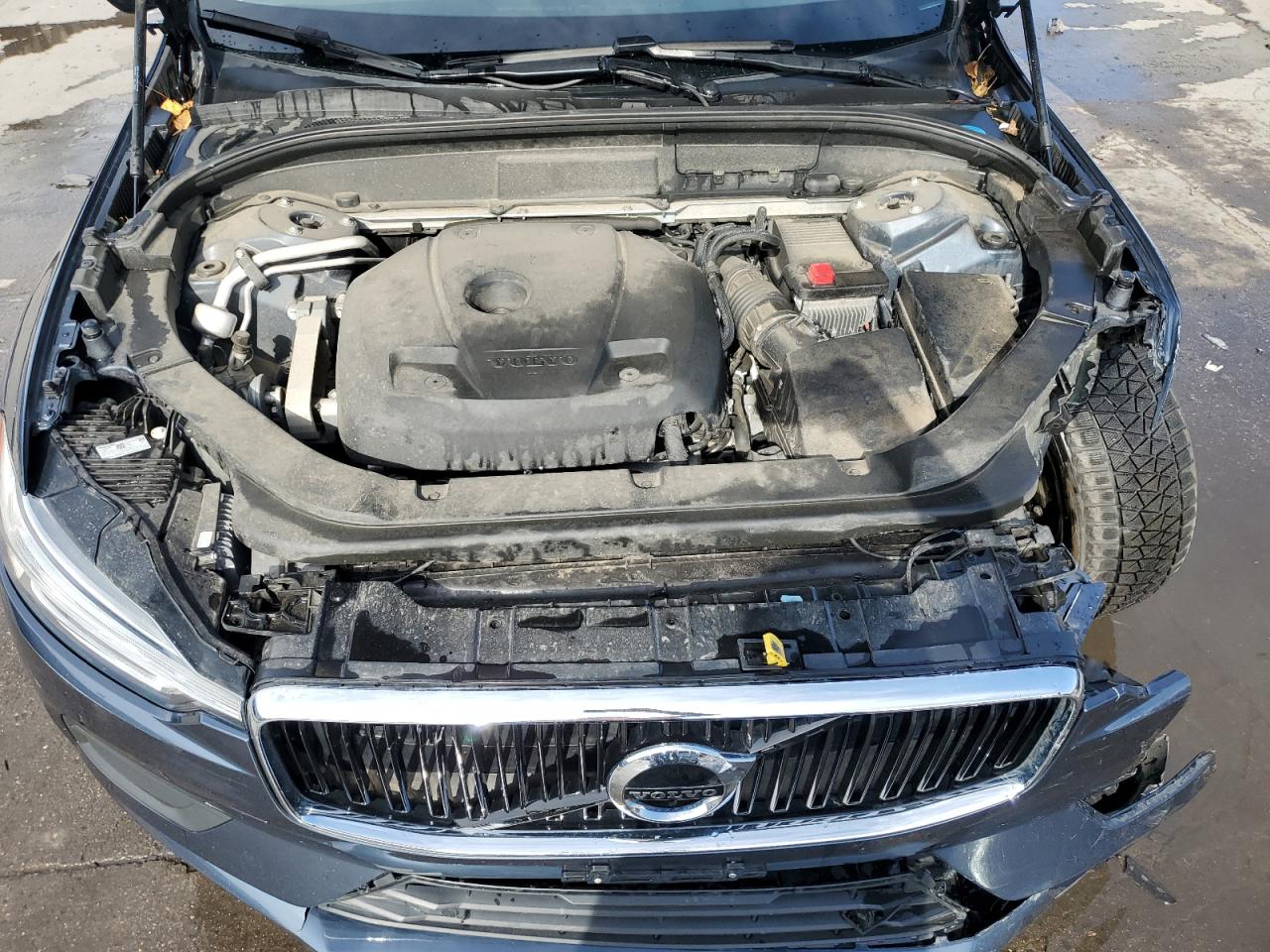 2018 Volvo XC60 - Image 12