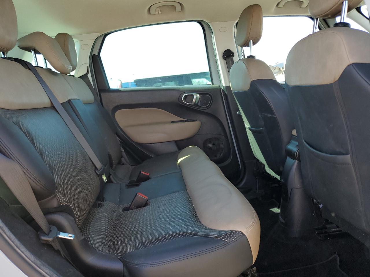 2014 Fiat 500 - Image 10