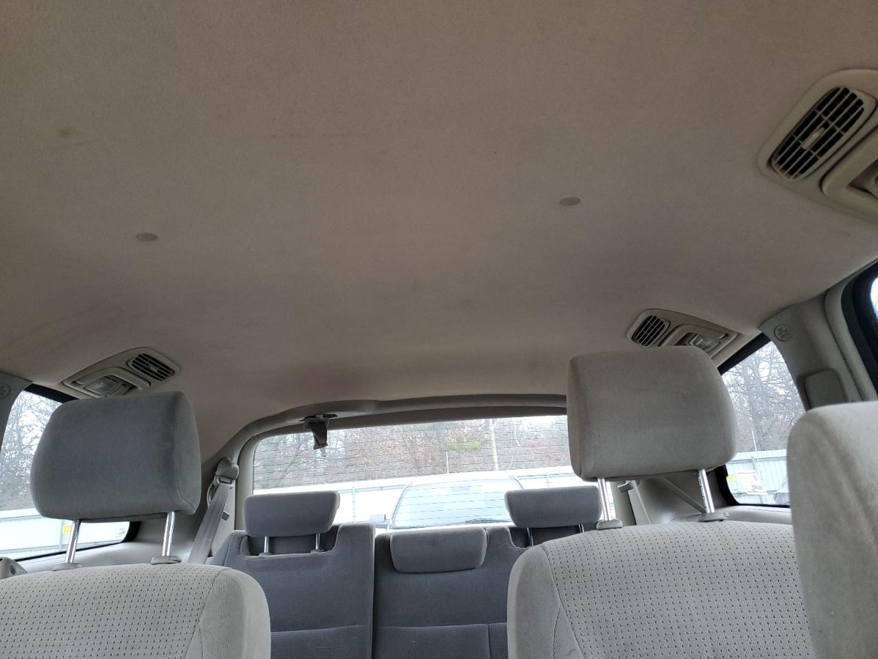 2008 Toyota Sienna - Image 10