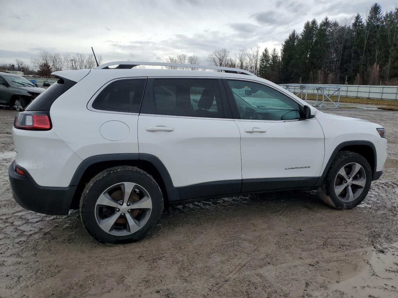 2020 Jeep Grand Cherokee - Image 3