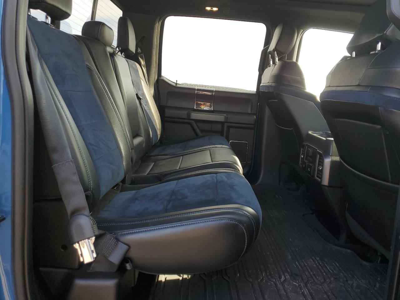 2019 Ford F-150 - Image 10