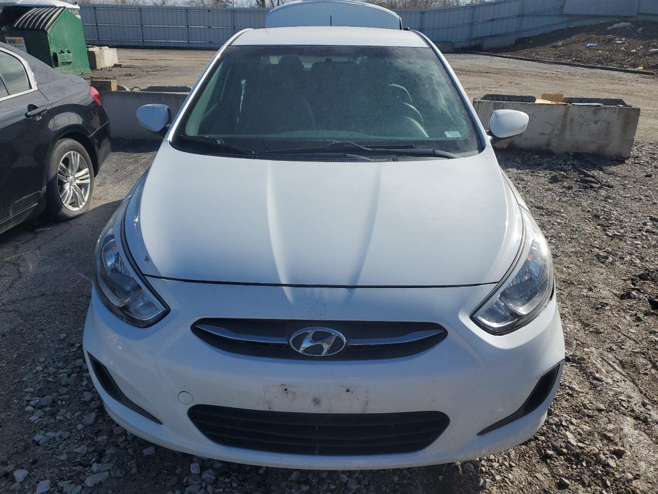 2017 Hyundai Accent - Image 5