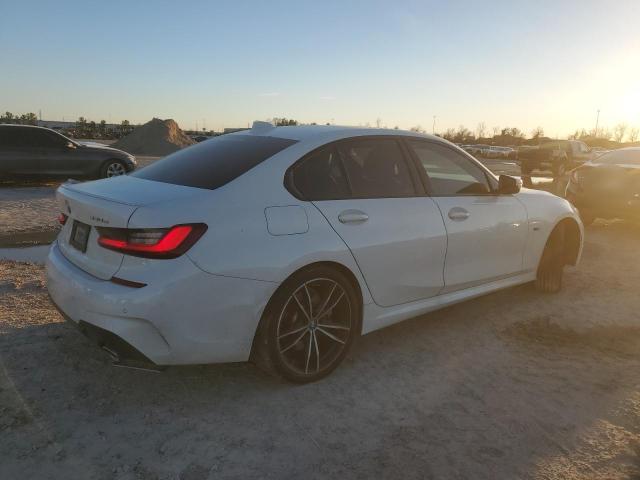  BMW 3 SERIES 2022 Biały