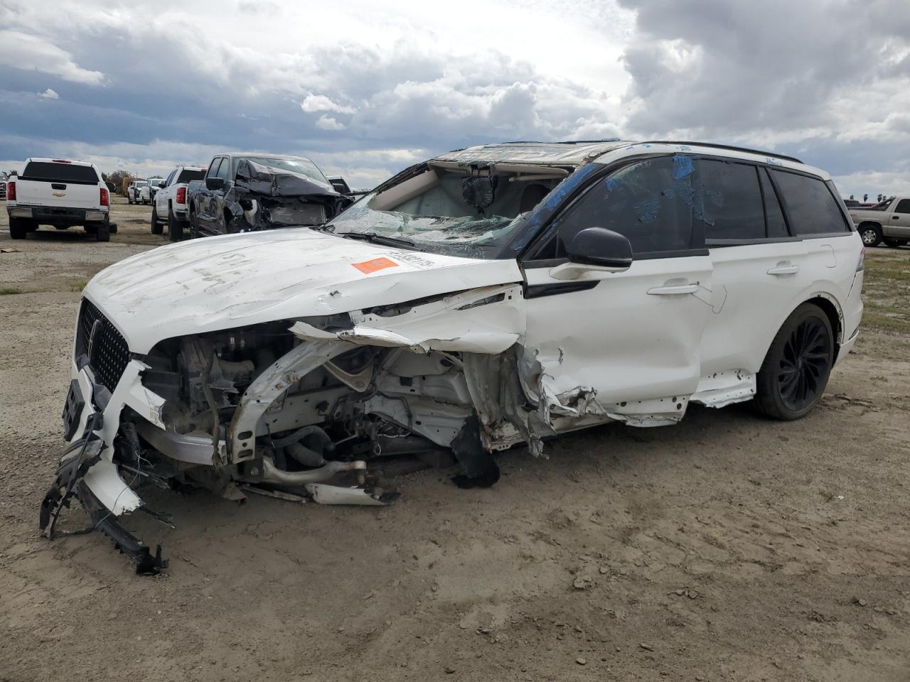 2023 Lincoln Aviator Reserve zu verkaufen in Fresno, CA - Rollover