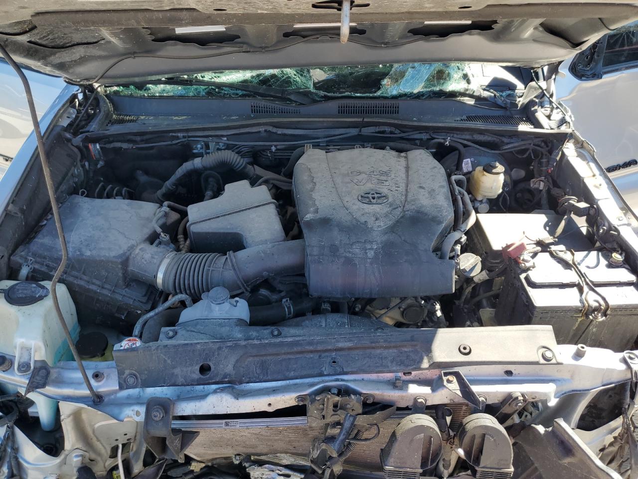 2021 Toyota Tacoma - Image 11