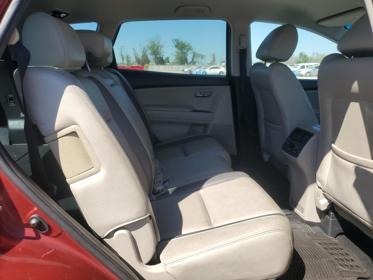 2010 Mazda CX-9 - Image 11