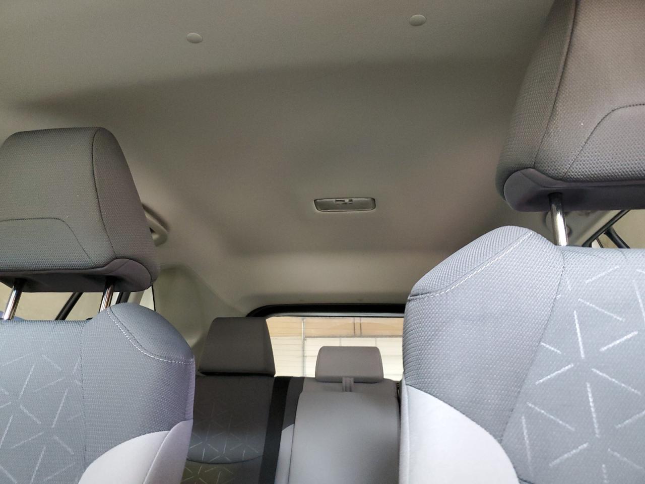 2021 Toyota RAV 4 - Image 10