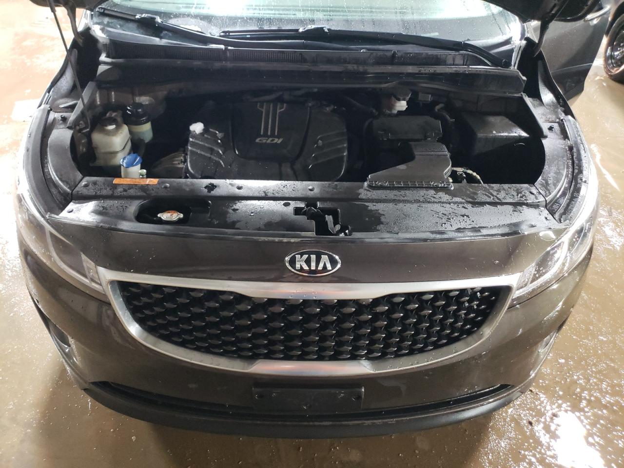 2017 Kia Sedona - Image 12