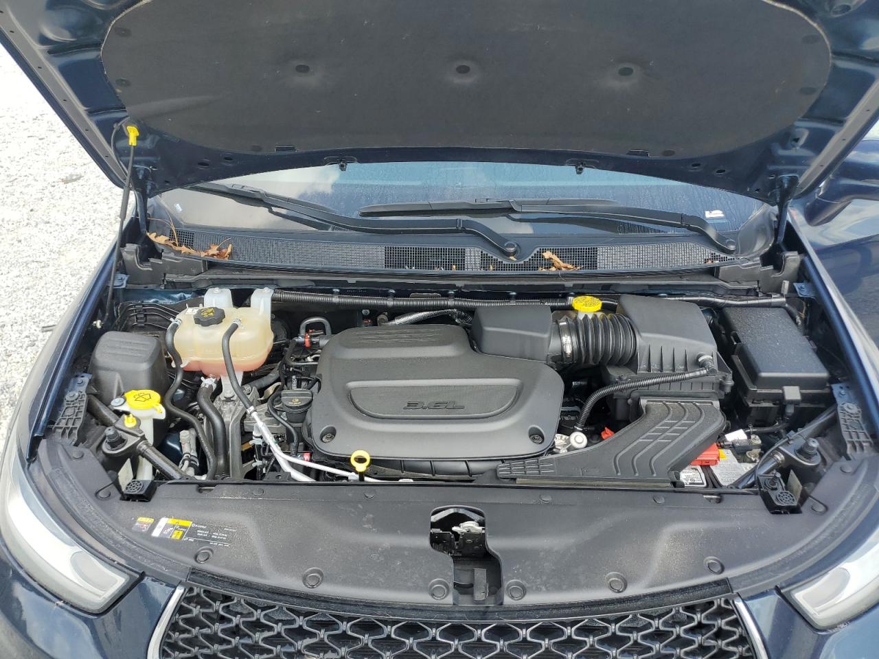 2022 Chrysler Pacifica - Image 12