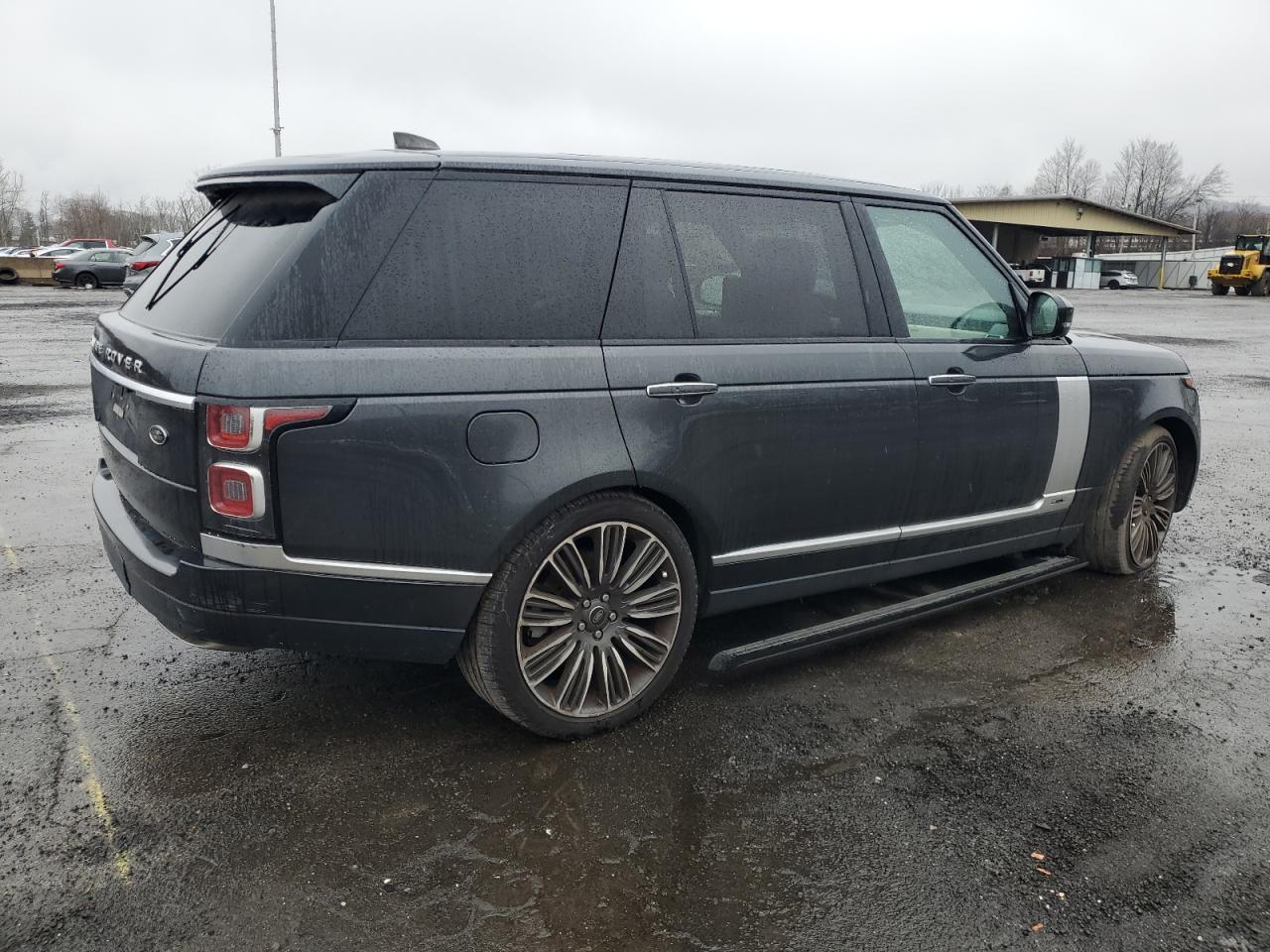 2020 Land Rover Range Rover - Image 3