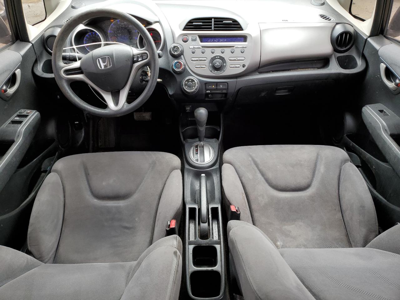 2013 Honda Fit - Image 8