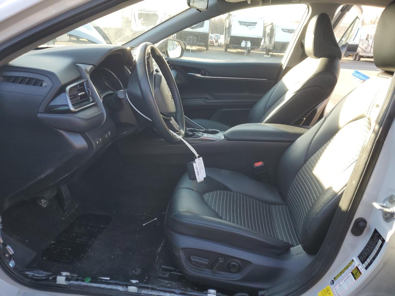 2022 Toyota Camry - Image 7