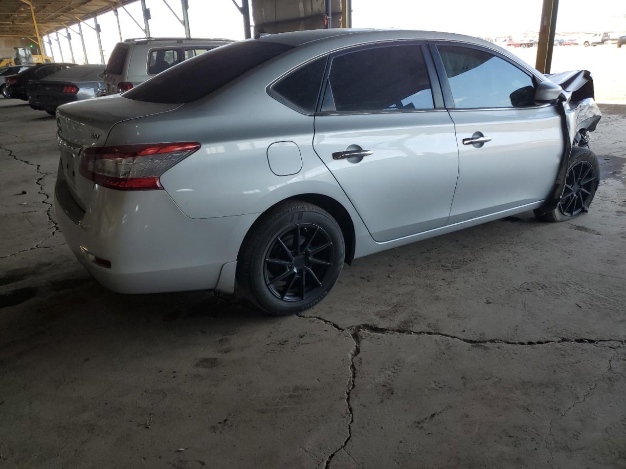 2015 Nissan Sentra - Image 3