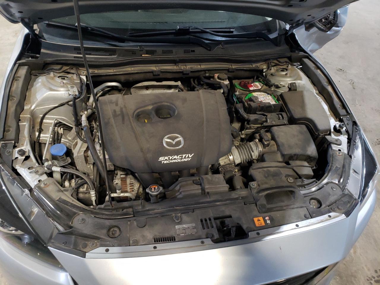 2017 Mazda 3 - Image 12