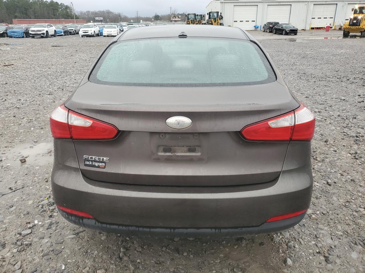 2014 Kia Forte - Image 6