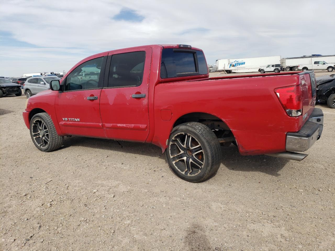 2009 Nissan Titan - Image 2