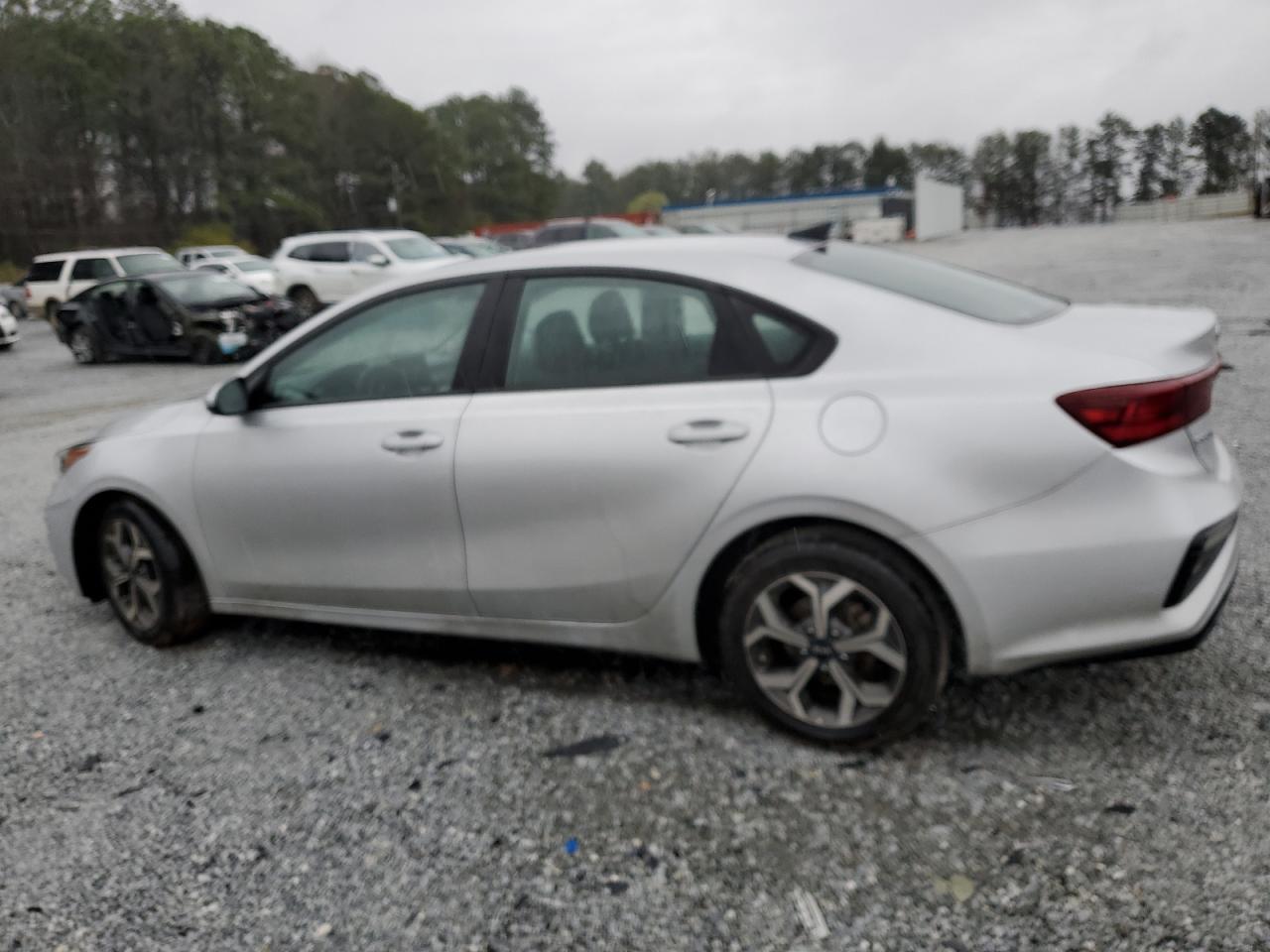 2021 Kia Forte - Image 2
