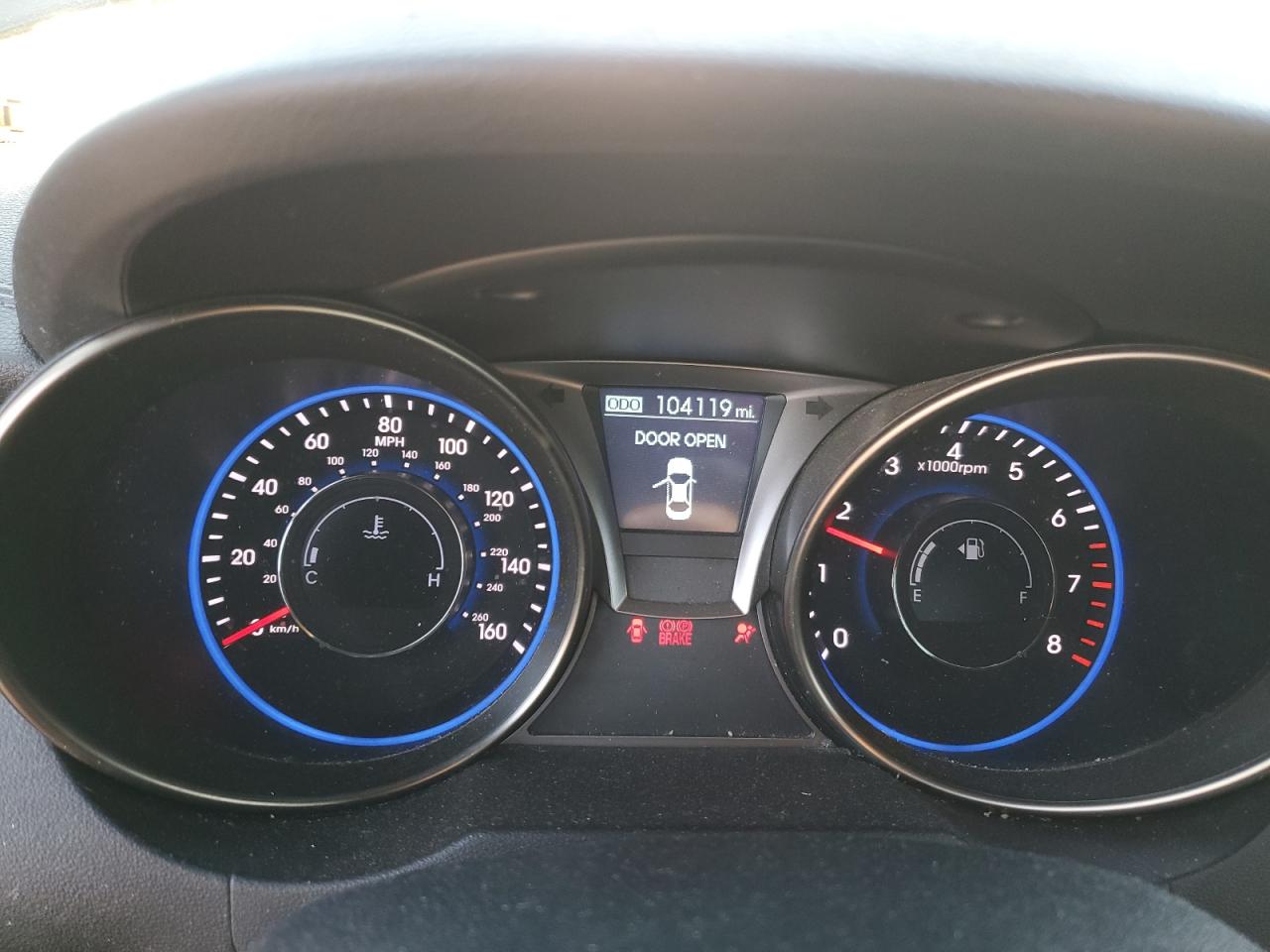 2013 Hyundai Genesis - Image 9