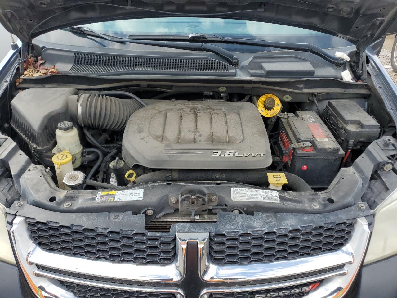 2014 Dodge Caravan - Image 11