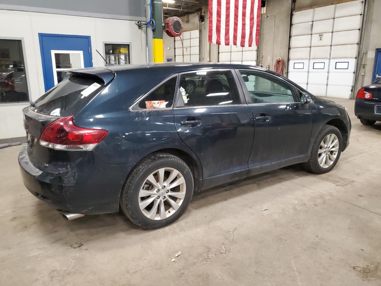 2013 Toyota Venza - Image 3