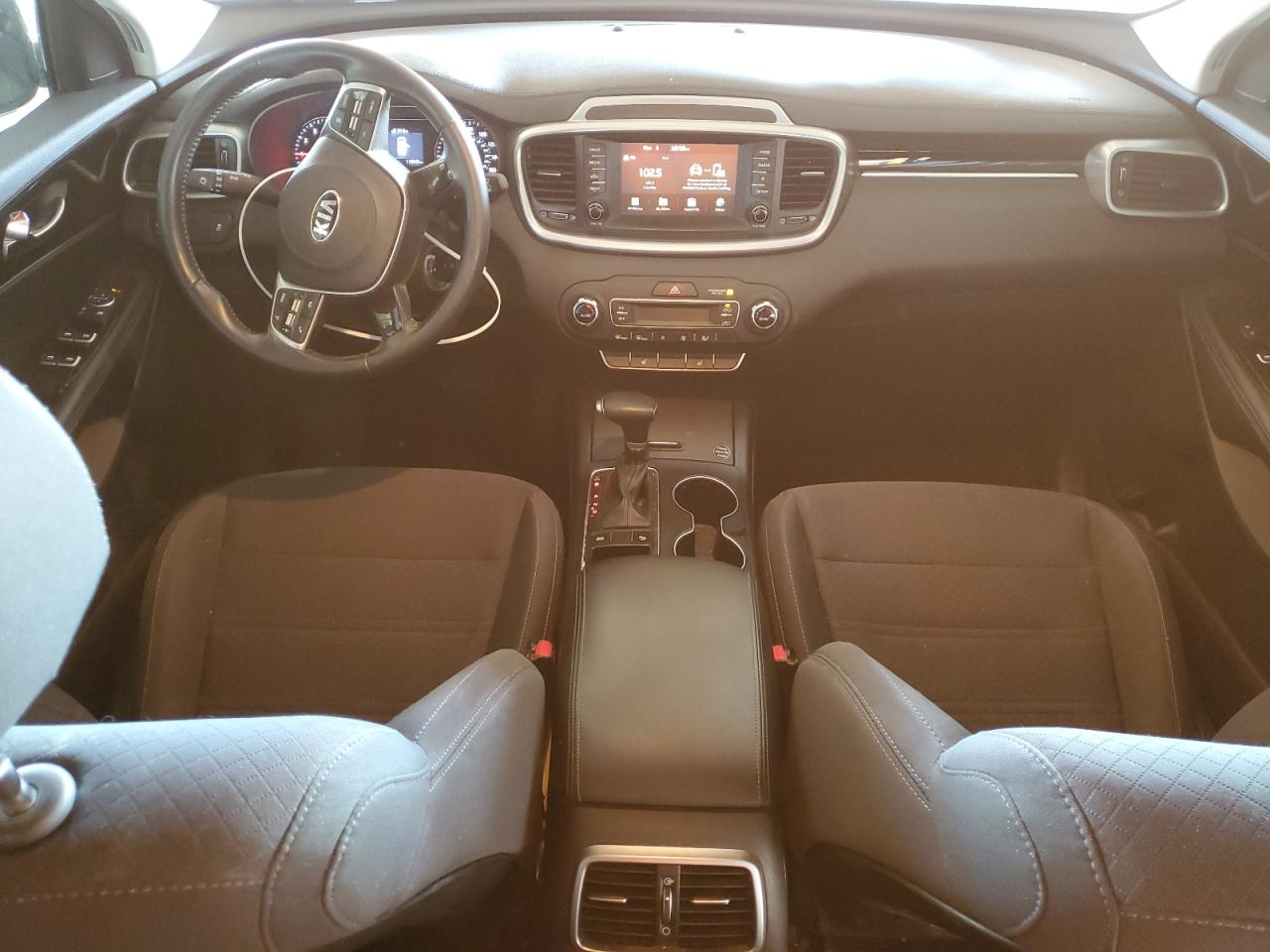 2020 Kia Sorento - Image 8