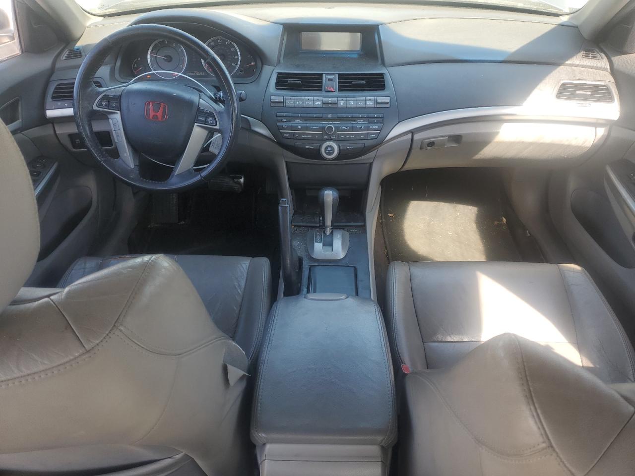 2010 Honda Accord - Image 8