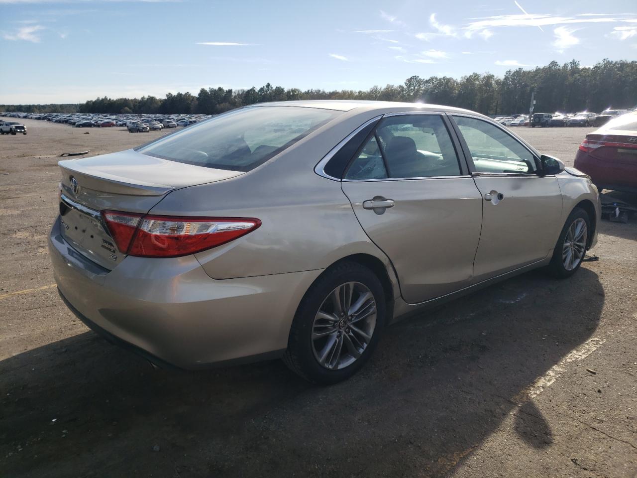 2015 Toyota Camry - Image 3