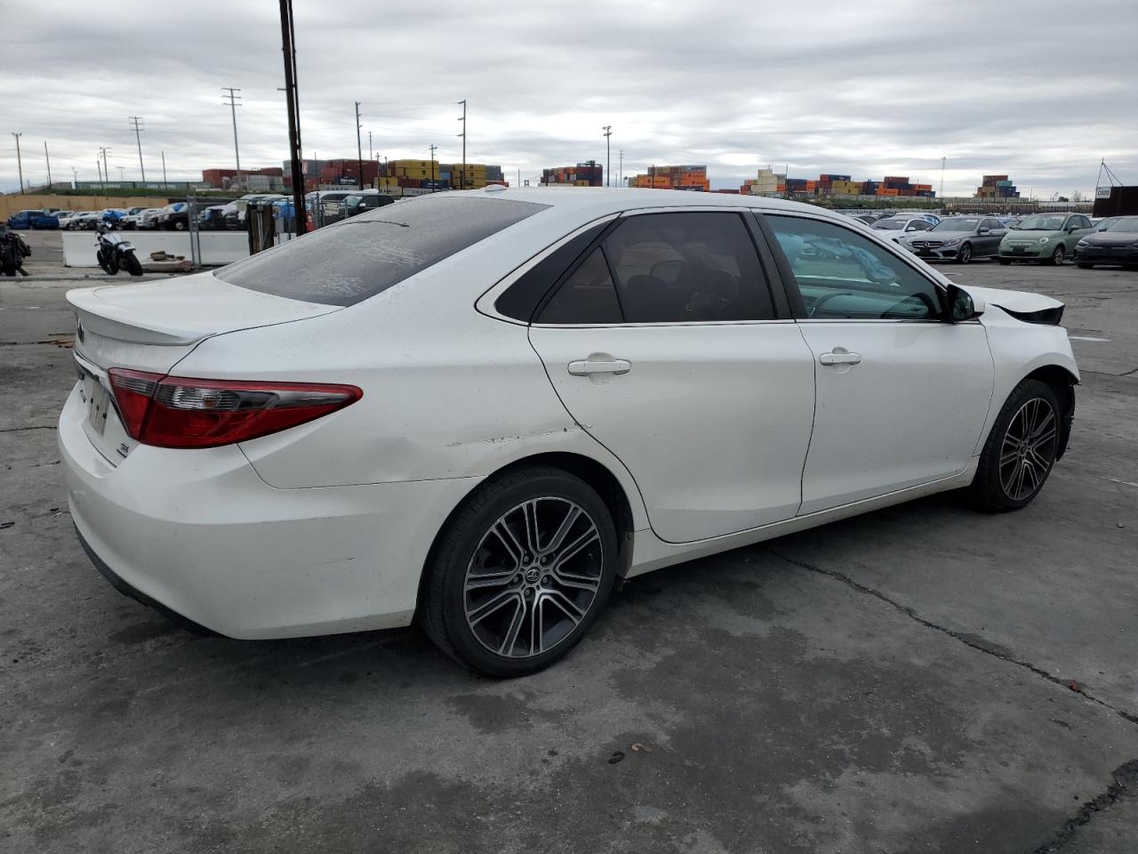 2016 Toyota Camry - Image 3