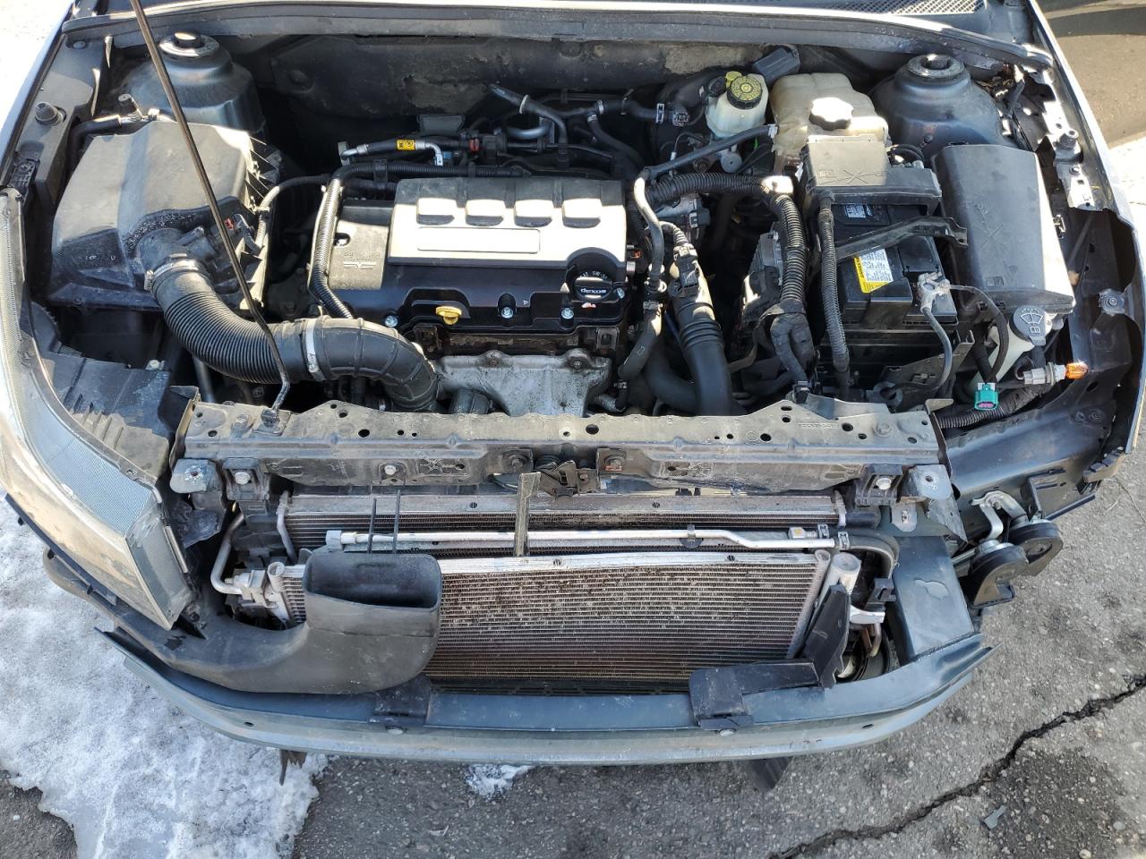 2013 Chevrolet Cruze - Image 13