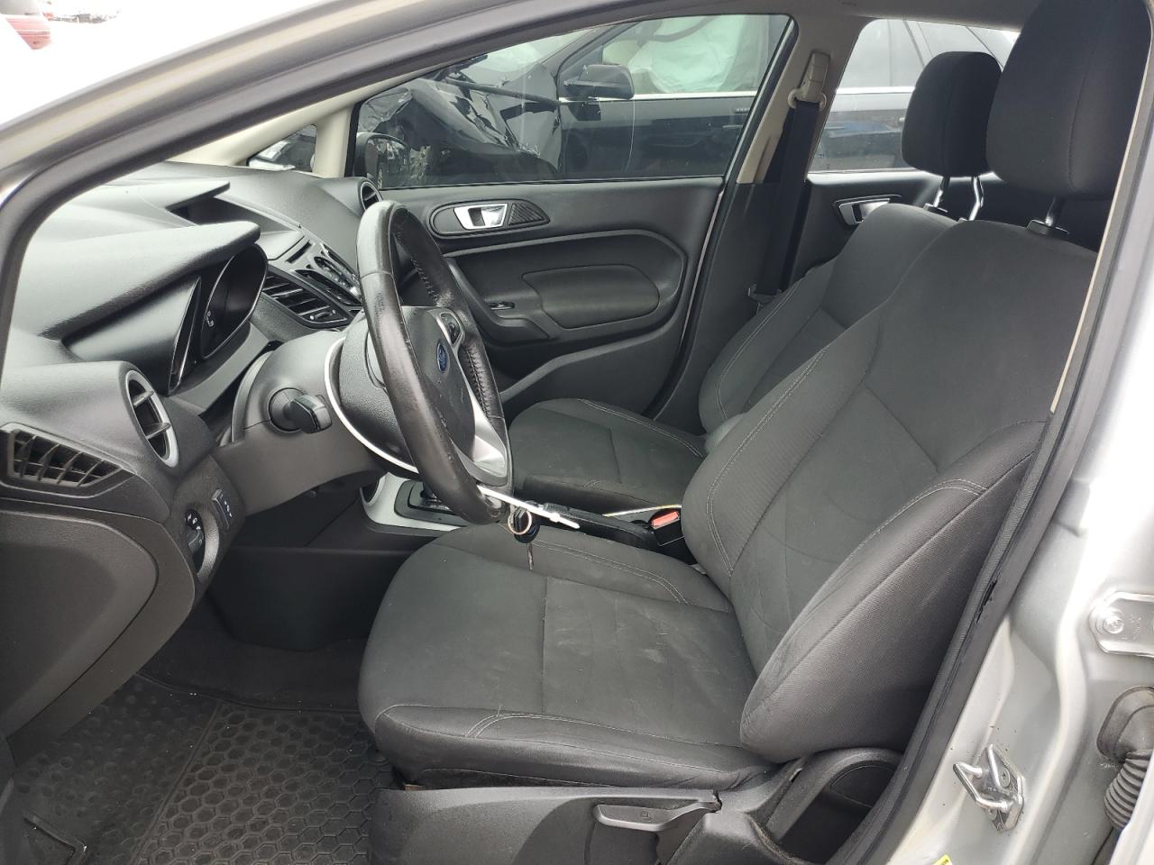 2016 Ford Fiesta Se VIN: 3FADP4EJ5GM136160 Lot: 50825975