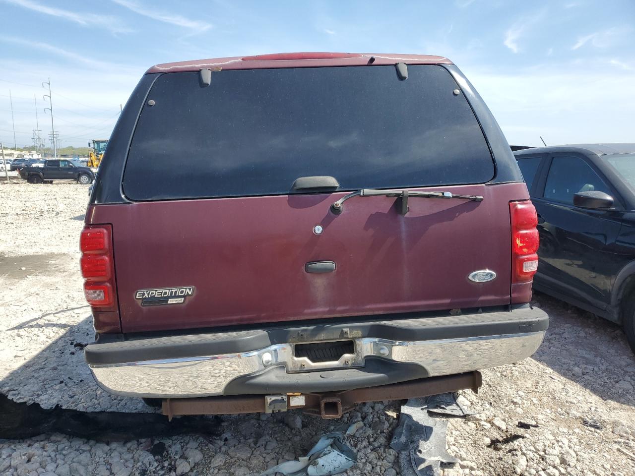 2000 Ford Expedition Xlt VIN: 1FMRU1561YLA02439 Lot: 49651755